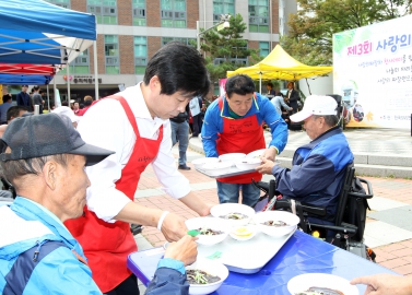 SNS 사랑의 짜장차 나눔과 섬김